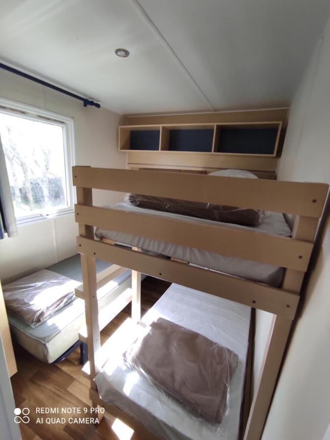 Mobil Home 5-6 Personnes - Climatise ปอร์-ลา-นูแวลล์ ภายนอก รูปภาพ